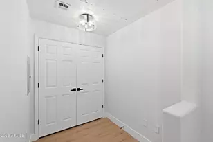 5450 E Deer Valley Dr, Phoenix, AZ 85054 - Photo 17