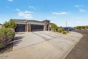 24054 W Verlea Dr, Buckeye, AZ 85326 - Photo 3