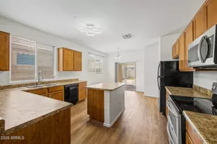 2422 S 73rd Ln, Phoenix, AZ 85043 - Photo 11