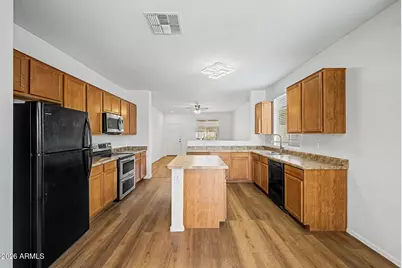 2422 S 73rd Lane, Phoenix, AZ 85043 - Photo 13
