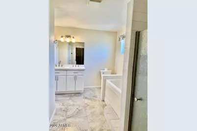 11801 N Coggins Drive, Sun City, AZ 85351 - Photo 17