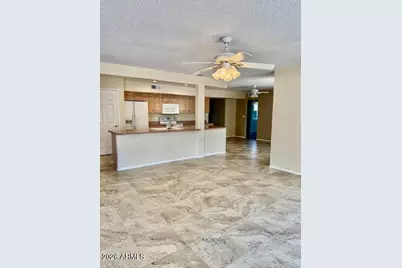 11801 N Coggins Drive, Sun City, AZ 85351 - Photo 7