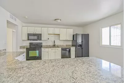 8042 W Elm Street, Phoenix, AZ 85033 - Photo 9