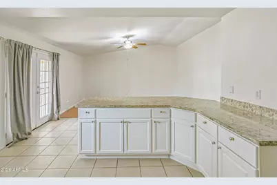 8042 W Elm Street, Phoenix, AZ 85033 - Photo 11