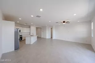 7841 W Staghorn Rd, Peoria, AZ 85383 - Photo 5