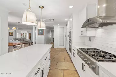 550 W Berridge Lane, Phoenix, AZ 85013 - Photo 19