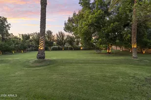 550 W Berridge Ln, Phoenix, AZ 85013 - Photo 63