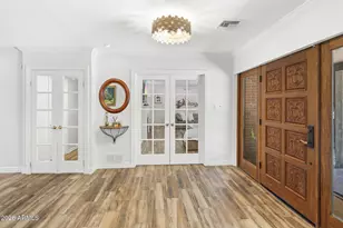 550 W Berridge Ln, Phoenix, AZ 85013 - Photo 9