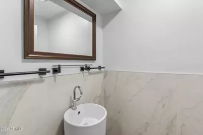 550 W Berridge Lane, Phoenix, AZ 85013 - Photo 33