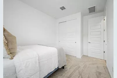 8054 E Paloma Avenue, Mesa, AZ 85212 - Photo 19