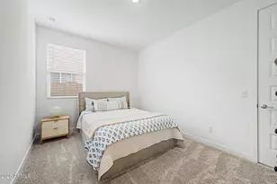 8054 E Paloma Ave, Mesa, AZ 85212 - Photo 15