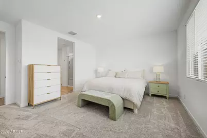 8054 E Paloma Avenue, Mesa, AZ 85212 - Photo 11