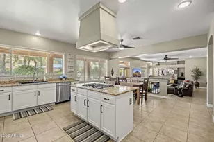 1711 E Horseshoe Dr, Chandler, AZ 85249 - Photo 25