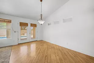 220 E Gail Ct, Gilbert, AZ 85296 - Photo 7