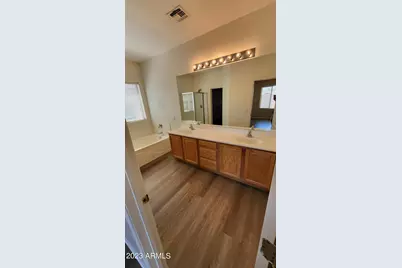 517 S 115th Drive, Avondale, AZ 85323 - Photo 11