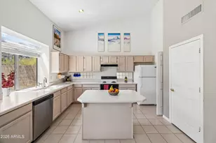 735 E Goldenrod St, Phoenix, AZ 85048 - Photo 17