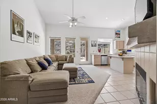 735 E Goldenrod St, Phoenix, AZ 85048 - Photo 13
