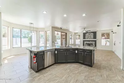 1111 W Washington Avenue, Gilbert, AZ 85233 - Photo 13
