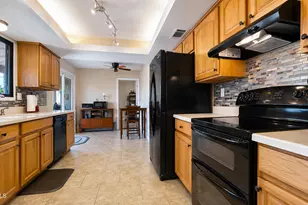 12309 W Titan Ct, Sun City West, AZ 85375 - Photo 17