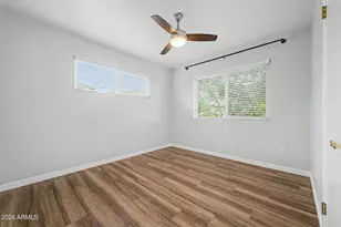 7801 N 17th Dr, Phoenix, AZ 85021 - Photo 9