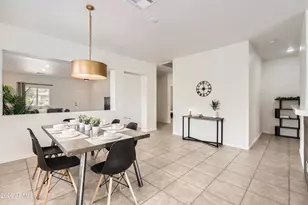10522 W Robin Ln, Peoria, AZ 85383 - Photo 25