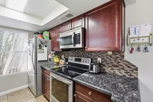 6526 W Mescal St, Glendale, AZ 85304 - Photo 15