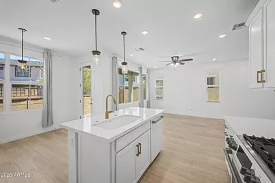 2771 S Chippewa Drive, Chandler, AZ 85286 - Photo 19