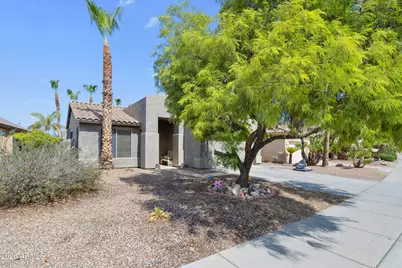 29954 N Little Leaf Drive, San Tan Valley, AZ 85143 - Photo 5