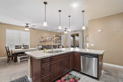 29954 N Little Leaf Drive, San Tan Valley, AZ 85143 - Photo 17