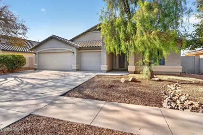 16590 W Woodlands Avenue, Goodyear, AZ 85338 - Photo 3