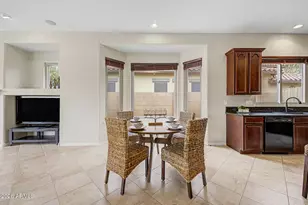 18194 W Estes Way, Goodyear, AZ 85338 - Photo 11