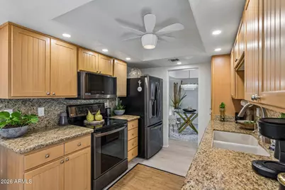 12212 N Paradise Village Parkway S #136, Phoenix, AZ 85032 - Photo 9
