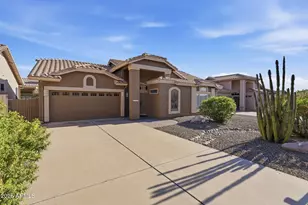 8527 E Saguaro Blossom Rd, Gold Canyon, AZ 85118 - Photo 3
