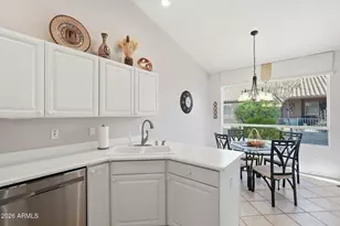 8527 E Saguaro Blossom Rd, Gold Canyon, AZ 85118 - Photo 11