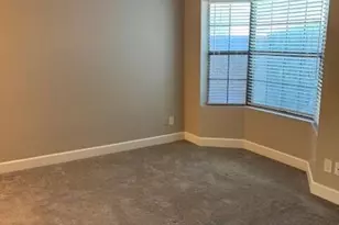 12620 S Tonto Ct, Phoenix, AZ 85044 - Photo 11