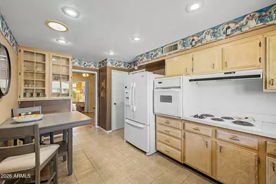10814 W Sarabande Circle, Sun City, AZ 85351 - Photo 7