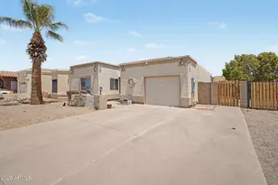 8861 N 114th Ln, Peoria, AZ 85345 - Photo 5