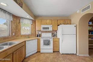 8861 N 114th Ln, Peoria, AZ 85345 - Photo 13
