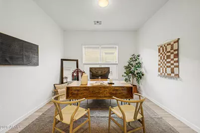 5956 E Sinclair Street, Phoenix, AZ 85054 - Photo 9
