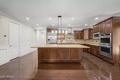 823 E Horseshoe Place, Chandler, AZ 85249 - Photo 17