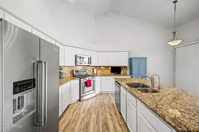 21096 N 64th Avenue, Glendale, AZ 85308 - Photo 7