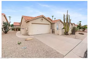 1762 E Palm Beach Dr, Chandler, AZ 85249 - Photo 1