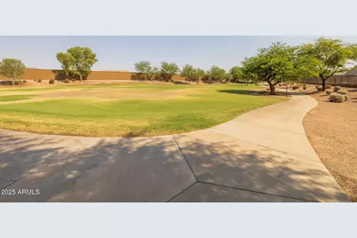 38125 W Excussare Way, Maricopa, AZ 85138 - Photo 33