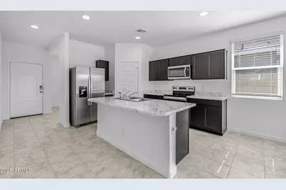 38125 W Excussare Way, Maricopa, AZ 85138 - Photo 7