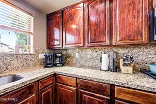 3210 S 81st Ave, Phoenix, AZ 85043 - Photo 21