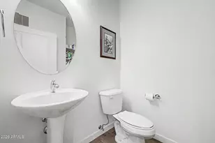 2511 W Queen Creek Rd, Chandler, AZ 85248 - Photo 9