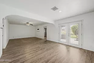 2102 W Utopia Rd, Phoenix, AZ 85027 - Photo 13