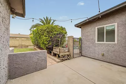 2102 W Utopia Road, Phoenix, AZ 85027 - Photo 35