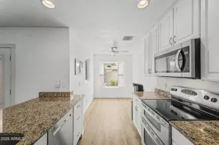2102 W Utopia Rd, Phoenix, AZ 85027 - Photo 17