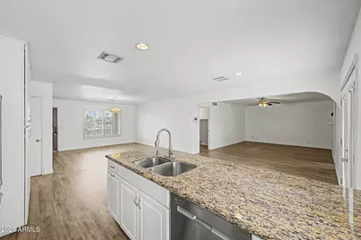 2102 W Utopia Road, Phoenix, AZ 85027 - Photo 19